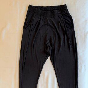 Nike Dri-Fit Yoga/Jogger Pants, Size Small